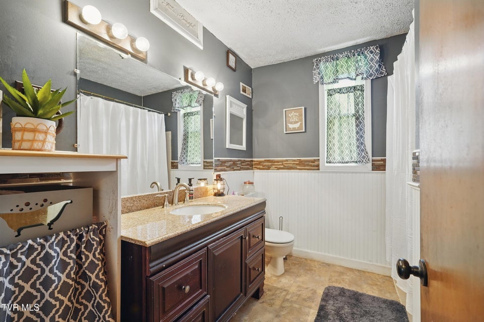 Photo #12: 1124 Virginia Avenue