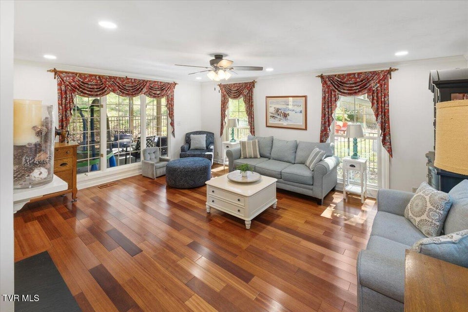 Photo #9: 302 Hillside Road Road