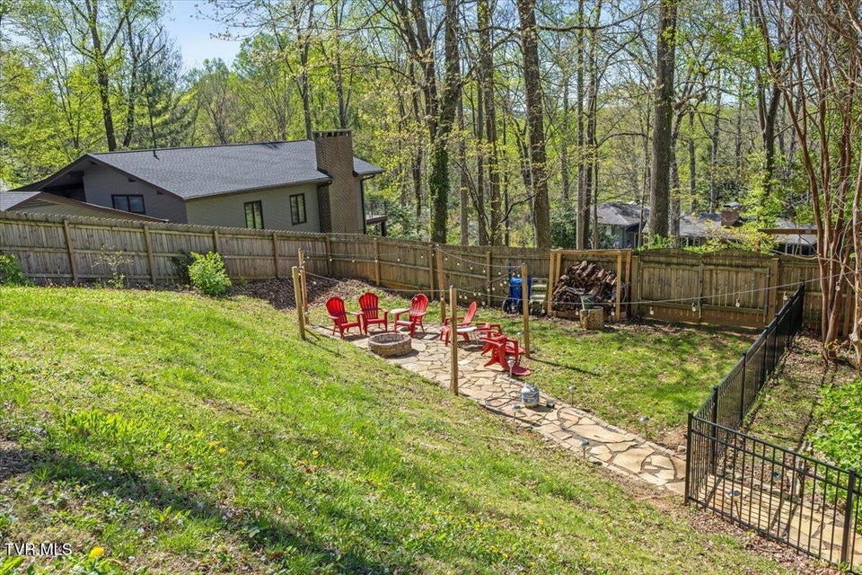 Photo #50: 302 Hillside Road Road