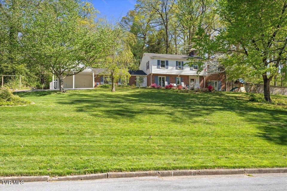 Photo #58: 302 Hillside Road Road