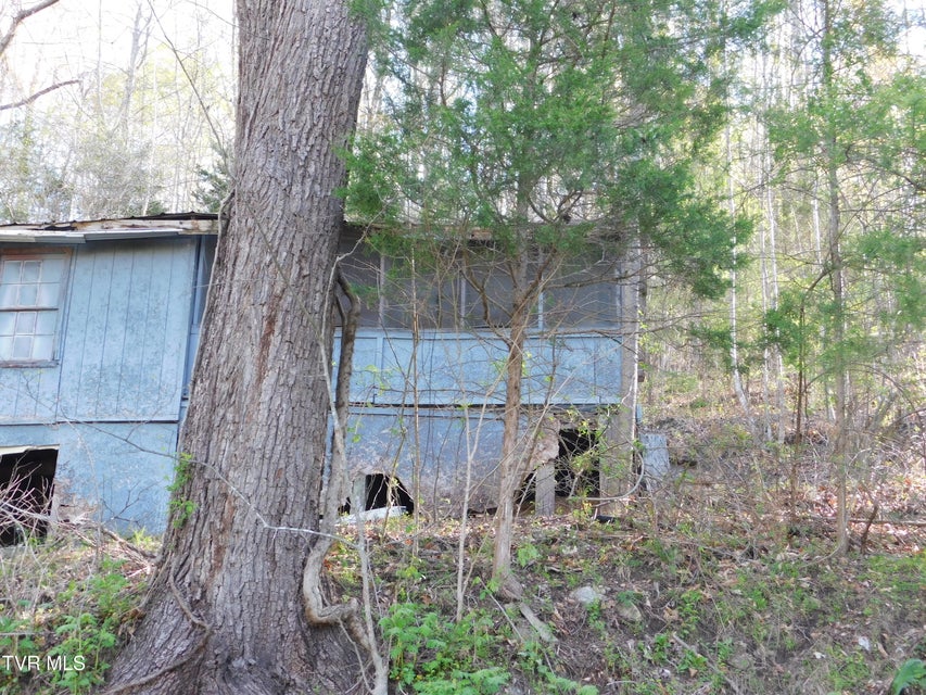 Photo #4: 440 Big Hill Road