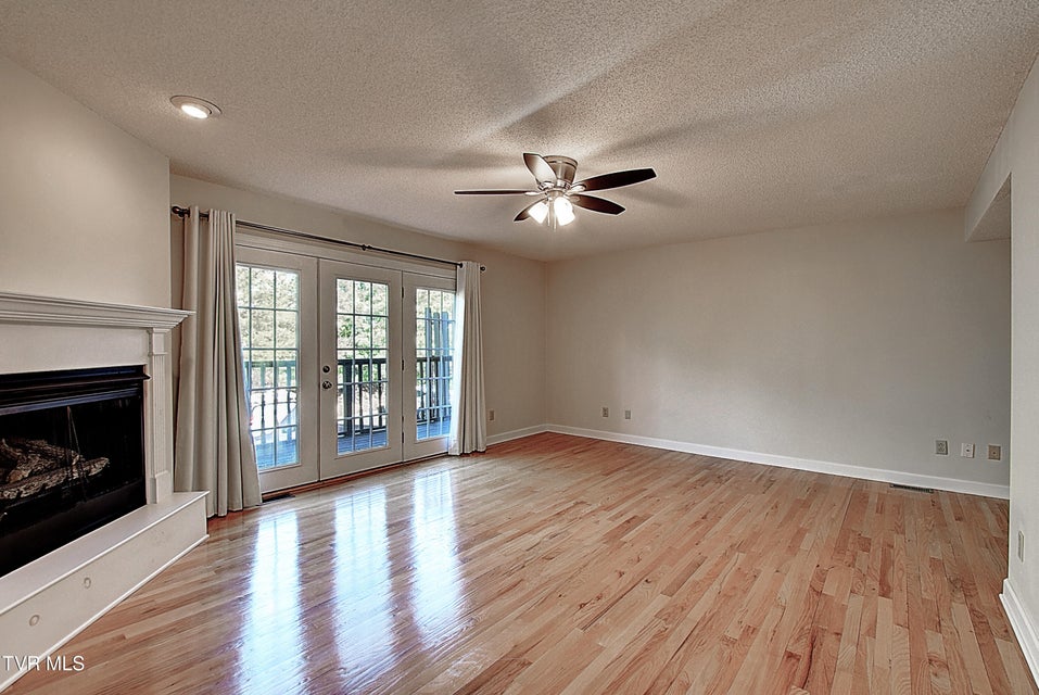 Photo #11: 820 Liberty Bell Boulevard