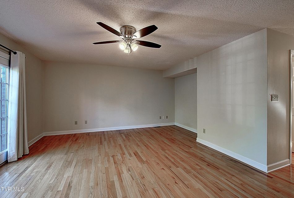 Photo #12: 820 Liberty Bell Boulevard