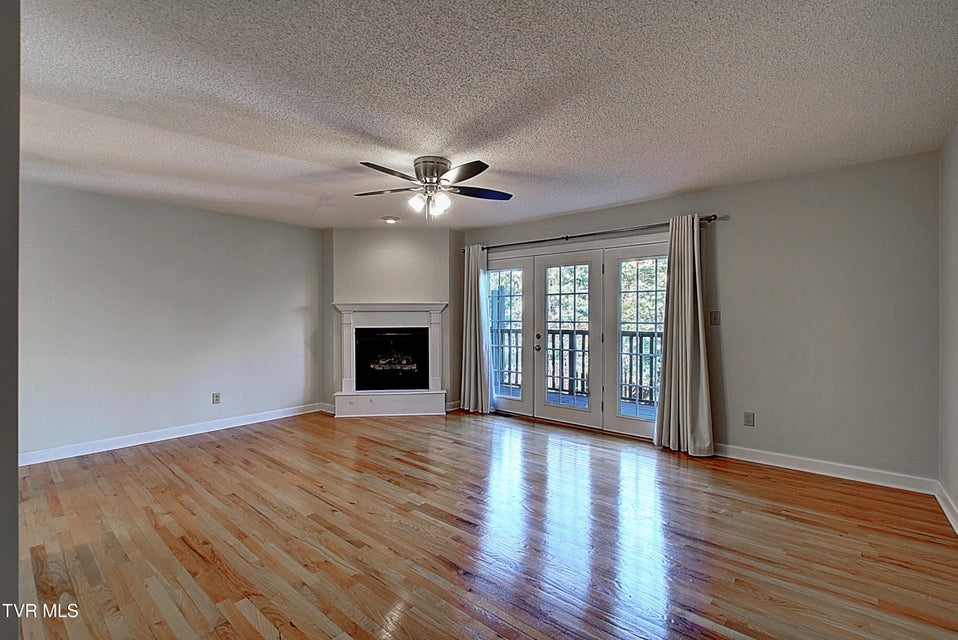 Photo #14: 820 Liberty Bell Boulevard