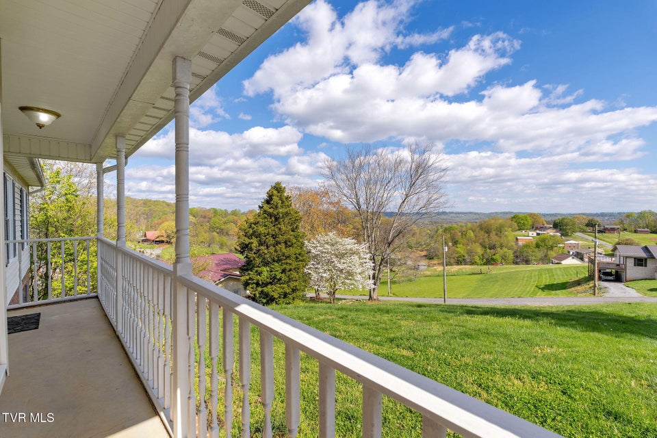 Photo #12: 1606 Sky View Drive
