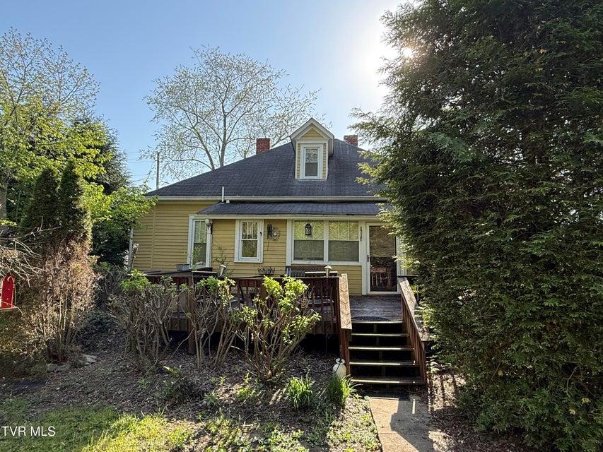 Photo #7: 214 Sycamore Street