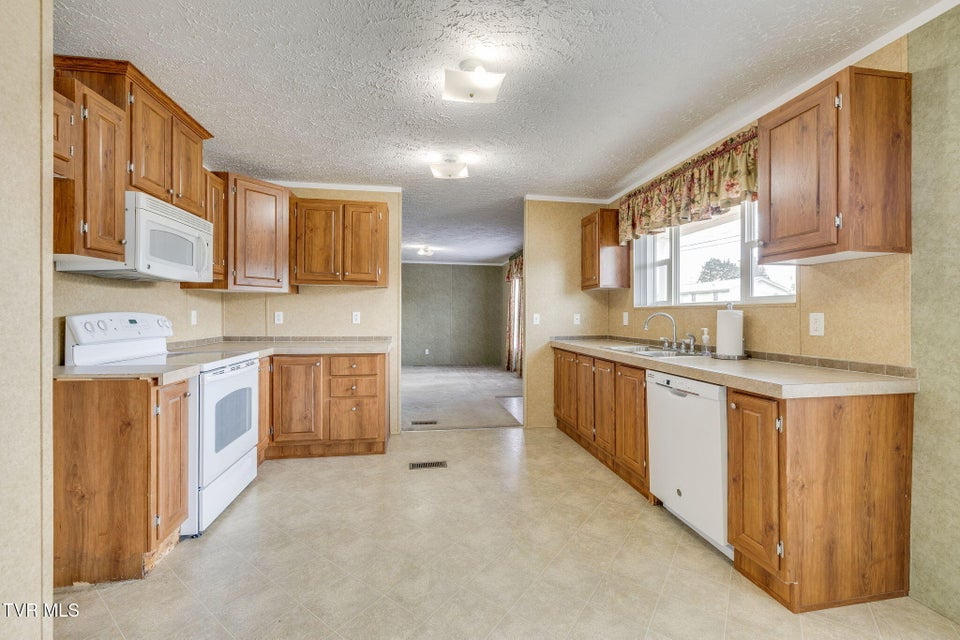Photo #7: 2847 Carrollwood Heights Road