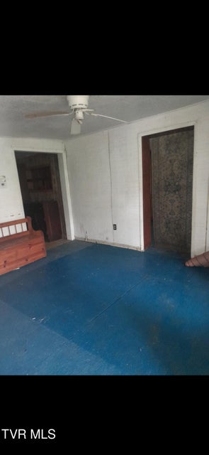 Photo #7: 109 Chestnut Avenue