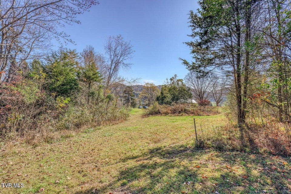 Photo #38: 173 Hickory Hills Road