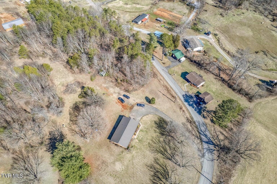 Photo #52: 173 Hickory Hills Road