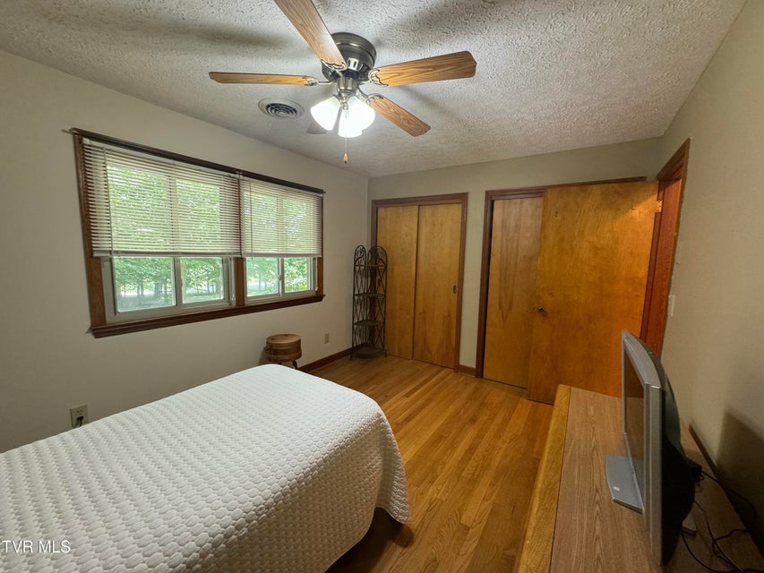 Photo #26: 355 Holston Drive
