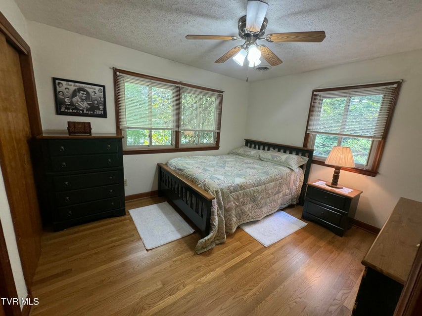 Photo #27: 355 Holston Drive