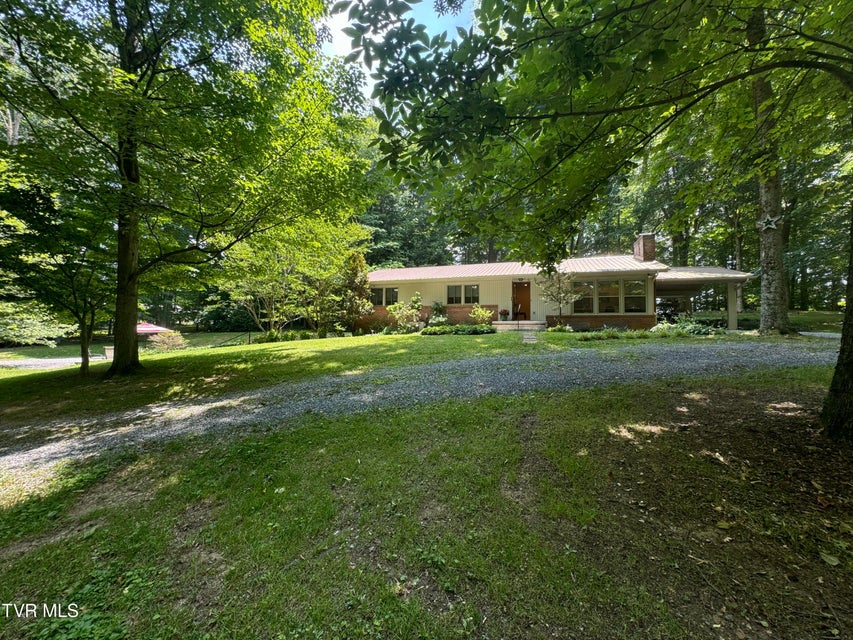 Photo #50: 355 Holston Drive