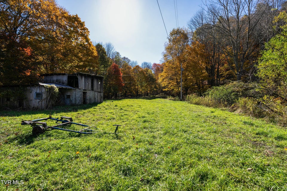 Photo #14: 140 Doe Lane