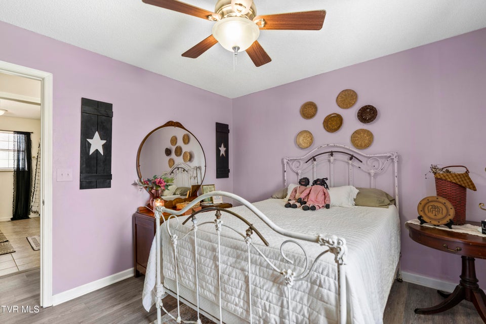 Photo #9: 207 Dogwood Drive