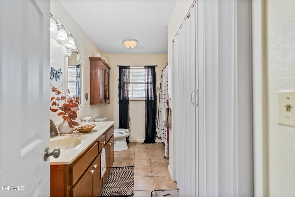 Photo #10: 207 Dogwood Drive
