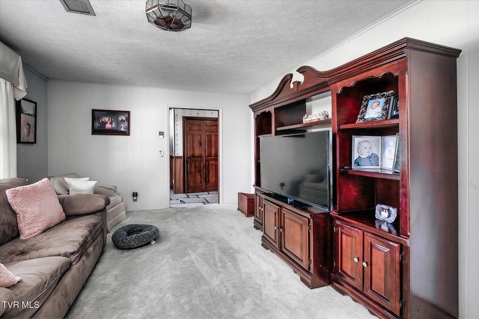 Photo #6: 1220 Kingston Court