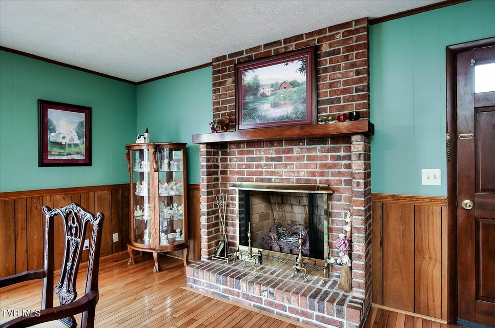 Photo #12: 1220 Kingston Court