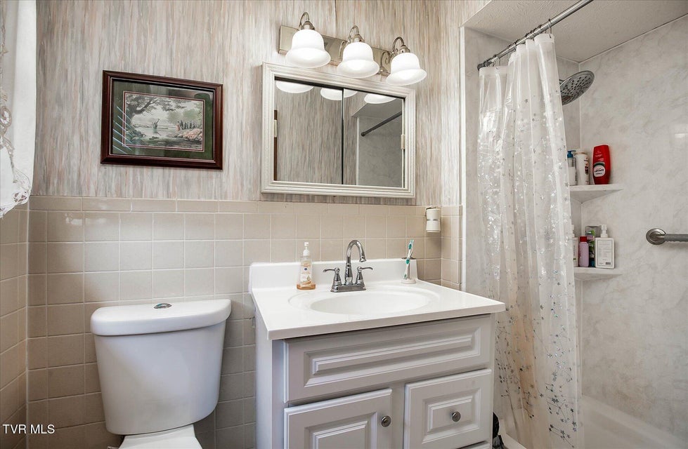Photo #21: 1220 Kingston Court