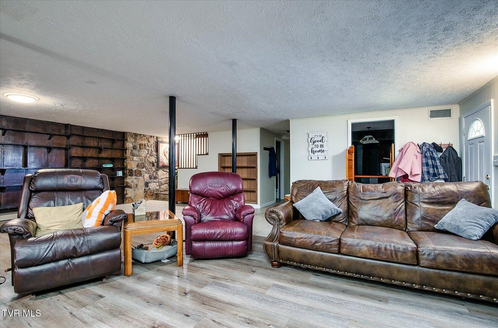 Photo #26: 1220 Kingston Court