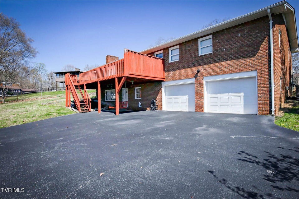 Photo #32: 1220 Kingston Court