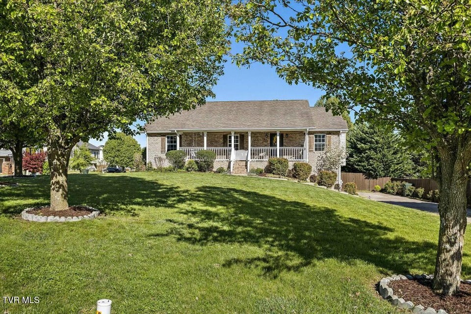 Photo #4: 411 Crystal Springs Circle