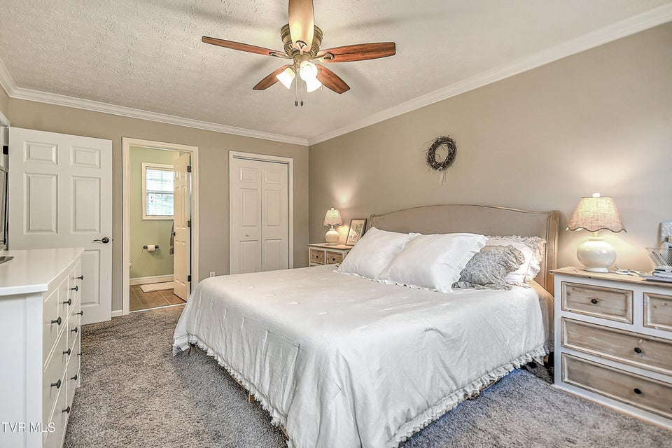 Photo #23: 3700 Deepwood Drive