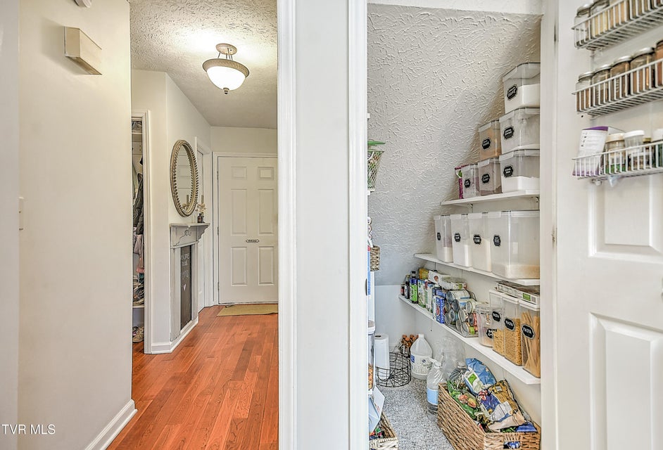 Photo #19: 3700 Deepwood Drive