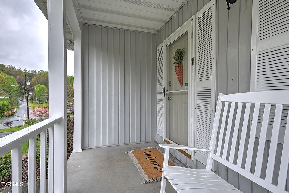 Photo #3: 3700 Deepwood Drive