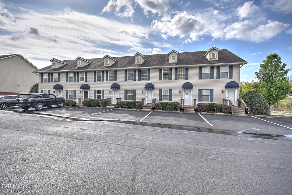 Photo #38: 12 Pepper Ridge Court