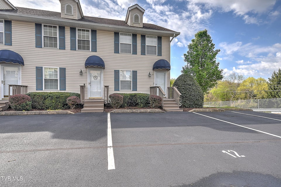 Photo #3: 12 Pepper Ridge Court