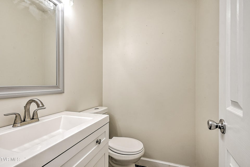 Photo #21: 12 Pepper Ridge Court
