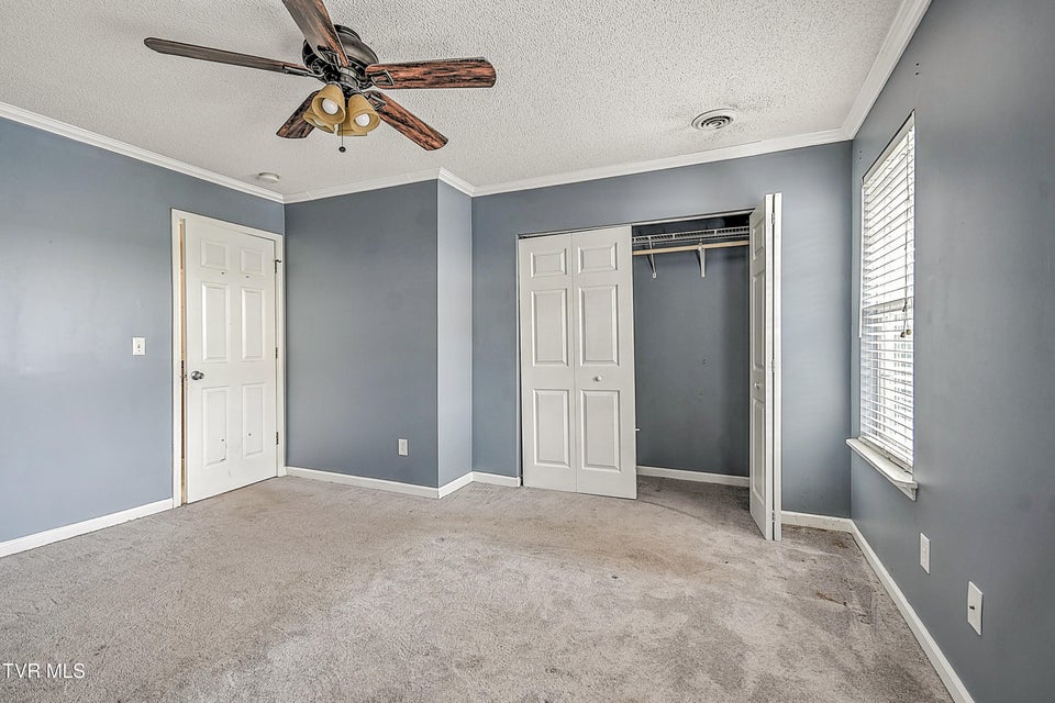Photo #24: 12 Pepper Ridge Court