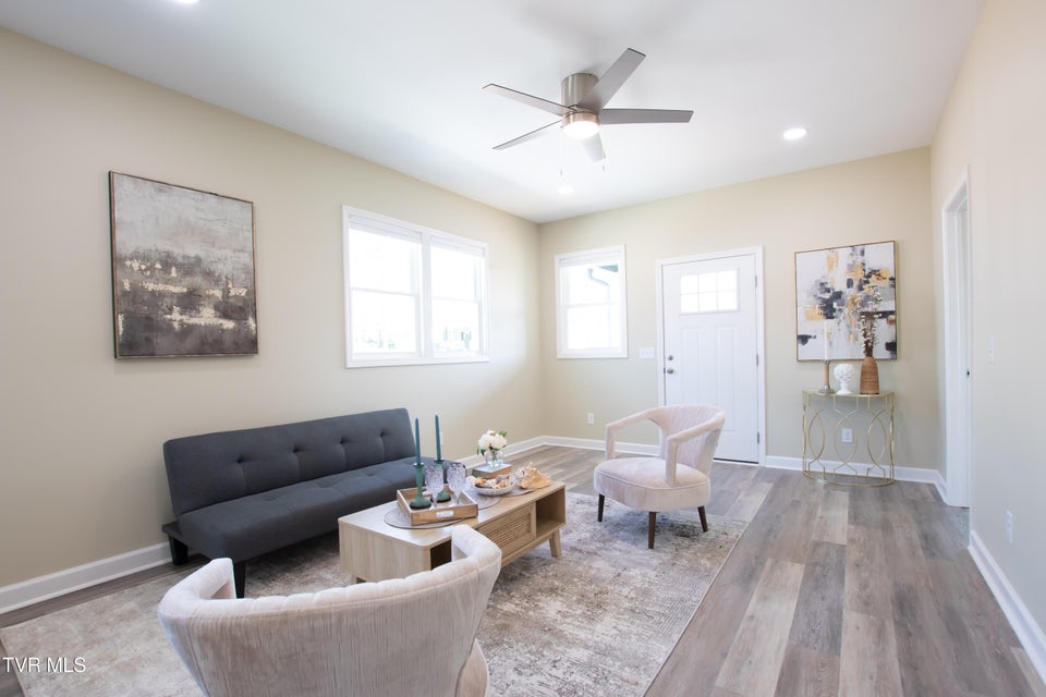 Photo #5: 1218 Florida Avenue