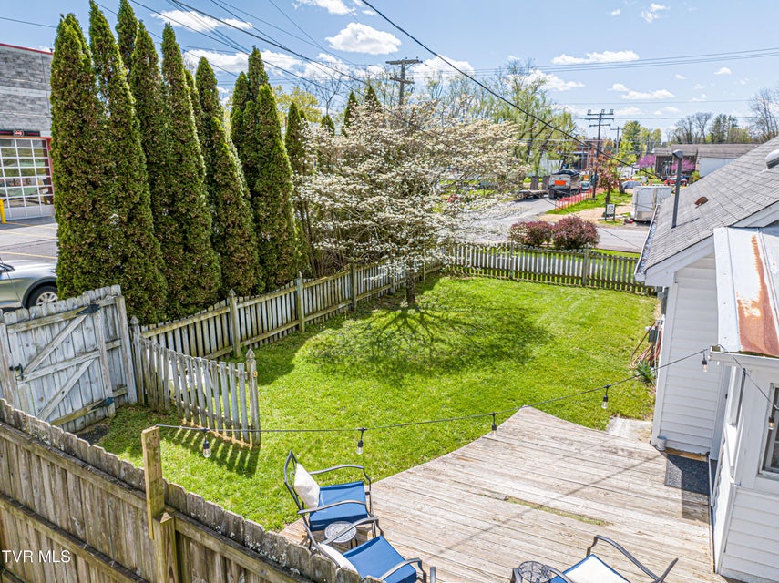 Photo #38: 313 Tanner Street