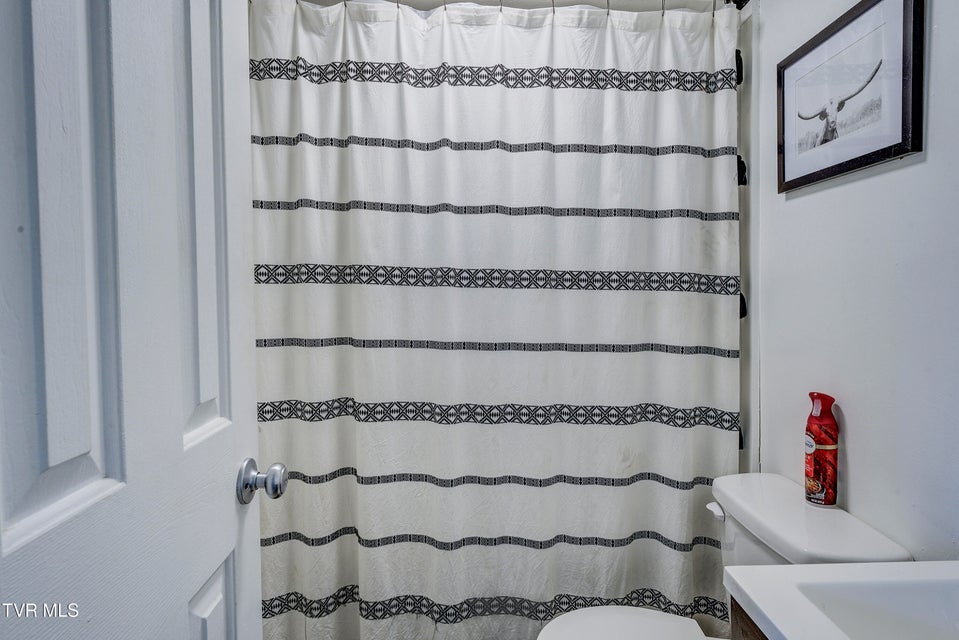 Photo #9: 1712 Mcgee Street