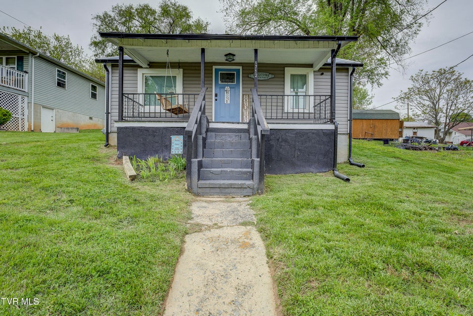 Photo #2: 1712 Mcgee Street