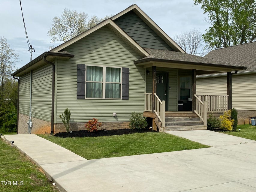 Photo #2: 2410 Textile Street