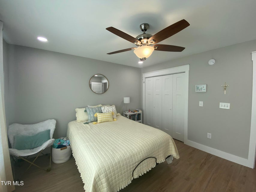 Photo #10: 2410 Textile Street