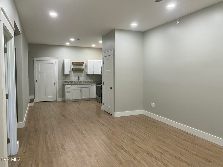 Photo #17: 2410 Textile Street