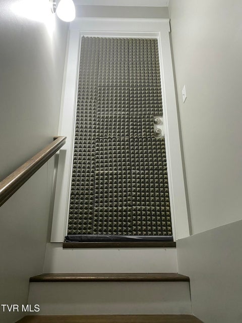 Photo #26: 2410 Textile Street