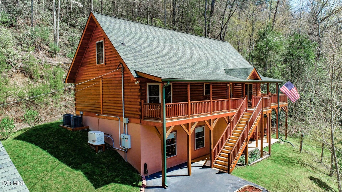 Photo #2: 718 Rocky Flats Rd 