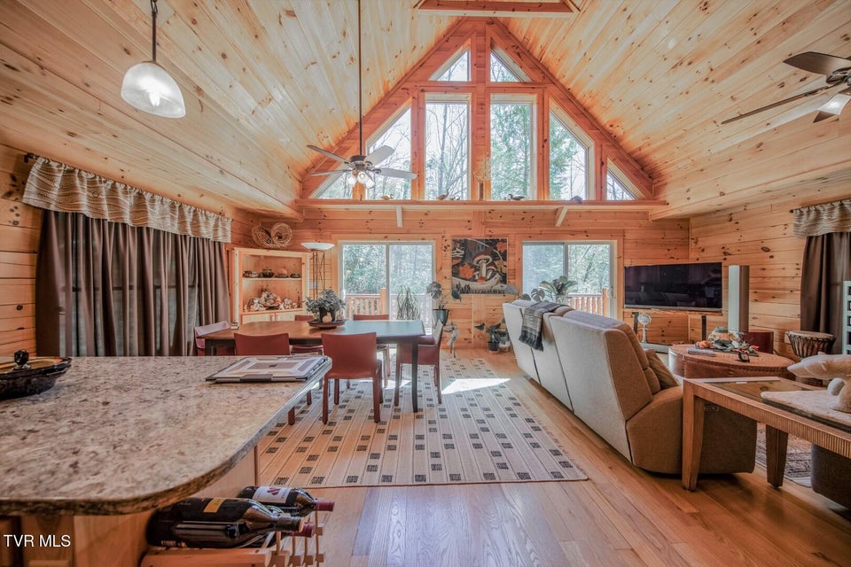 Photo #8: 718 Rocky Flats Rd 