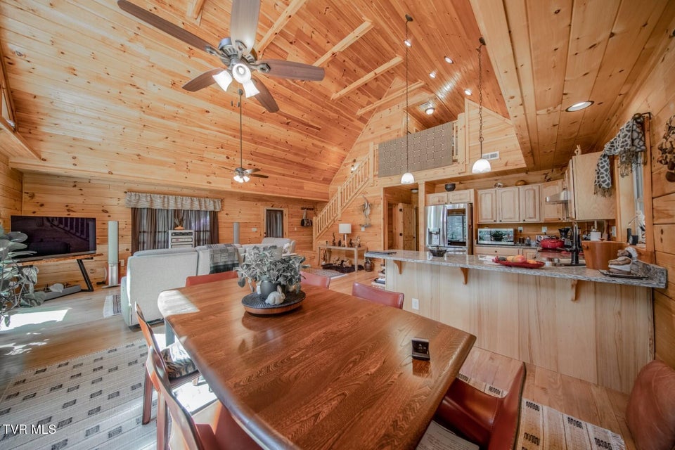 Photo #13: 718 Rocky Flats Rd 