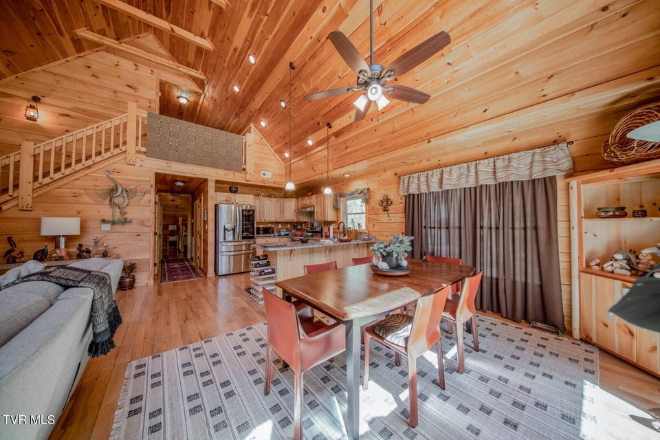 Photo #14: 718 Rocky Flats Rd 