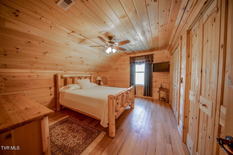 Photo #24: 718 Rocky Flats Rd 