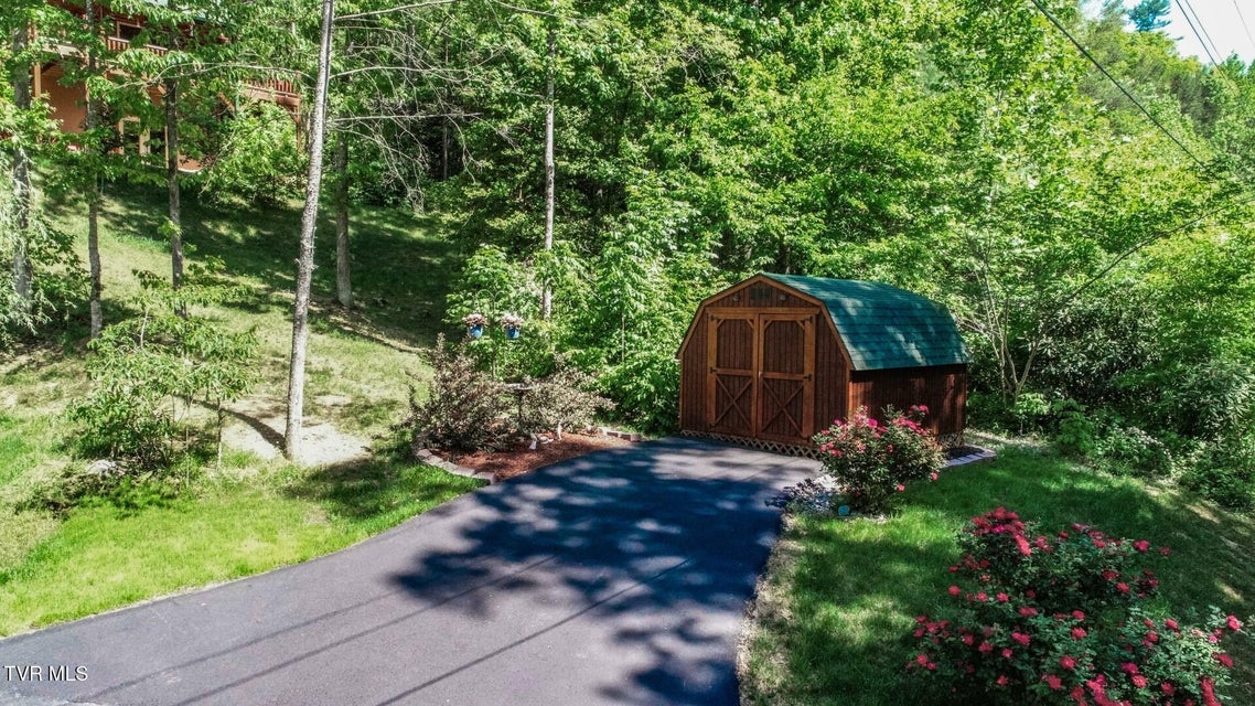 Photo #38: 718 Rocky Flats Rd 