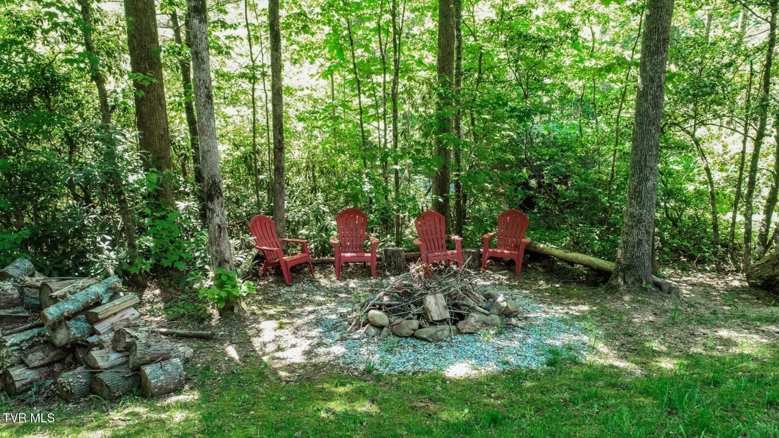 Photo #40: 718 Rocky Flats Rd 