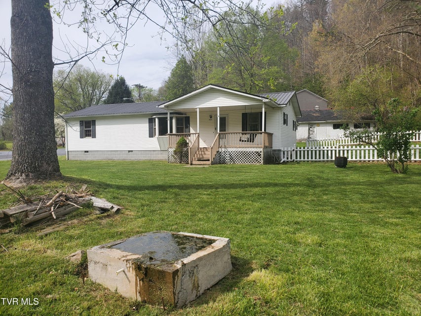 Photo #9: 406 Fritz Street