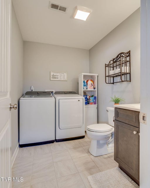 Photo #24: 5017 Aberlea Place
